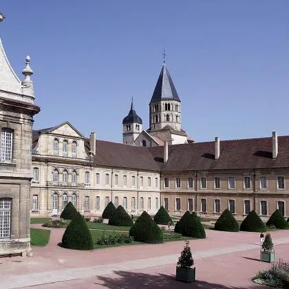 abbaye cluny bourgogne 3