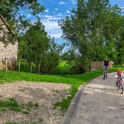 Photo accueil Le Sud Bourgogne Voie Verte © Etienne Ramousse Images 12